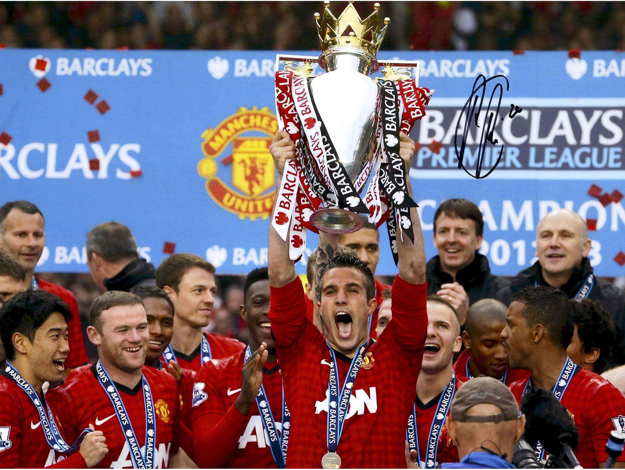 更加紧密地 更加紧密地